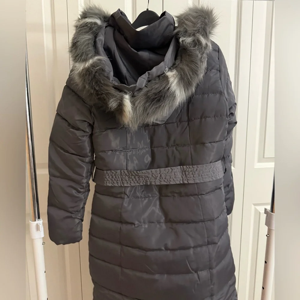 NWT Women's Long Gray Puffer Coat Size L - Picture 4 of 8